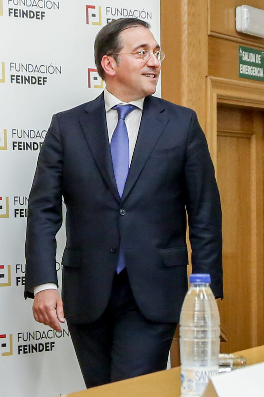 Albares saluda la victoria de Macron y apunta a rehacer el contrato social europeo