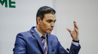 El Gobierno asegura «transparencia» y la oposición pide responsabilidades por el espionaje