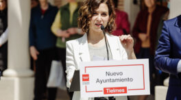 Ayuso carga contra la modificación del currículo de la ESO