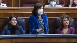 Robles, a los independentistas: «¿Qué tiene que hacer un Estado cuando se vulnera la Constitución?»