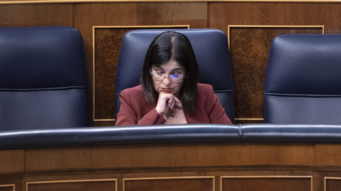 Sanidad rectifica y ya no recomendará excluir el alcohol de los 'menús del día'