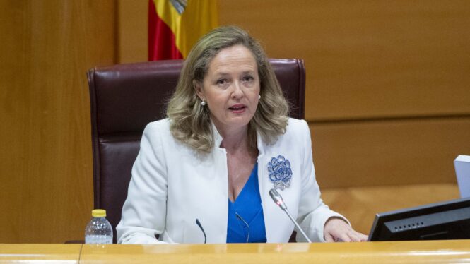 Calviño vincula los datos del paro al Plan de Recuperación