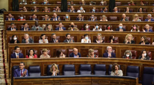 El Gobierno salva por la mínima el decreto contra la crisis