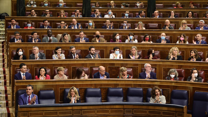 El Gobierno salva por la mínima el decreto contra la crisis