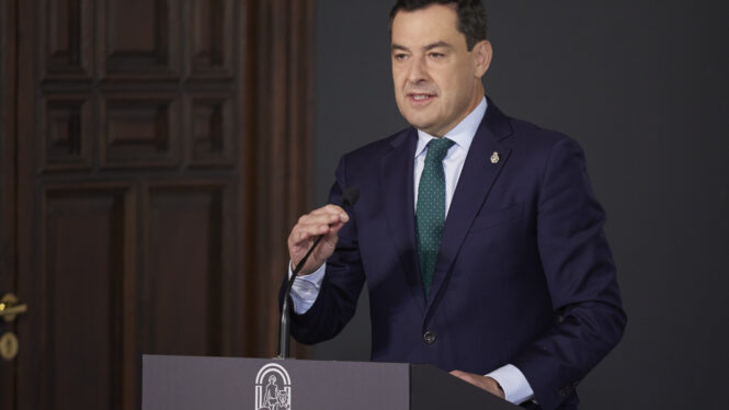 Moreno ve posible «gobernar en solitario» tras las encuestas