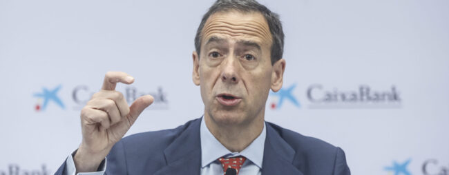 Caixabank gana clientes por primera vez desde que integró Bankia, hace casi tres años