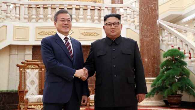 Los líderes de las dos Coreas intercambian cartas para mejorar el diálogo ante la escalada de tensión en la península