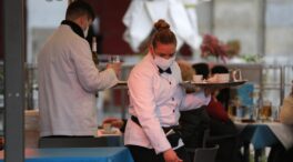 La facturación del sector servicios subió un 23,5% en febrero, con la hostelería duplicando ventas