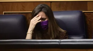 El plan de choque del Gobierno para dependientes fracasa en su primer año