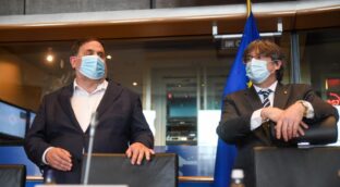 La Comisión Europea ignora Cataluña en su informe sobre el espionaje con Pegasus