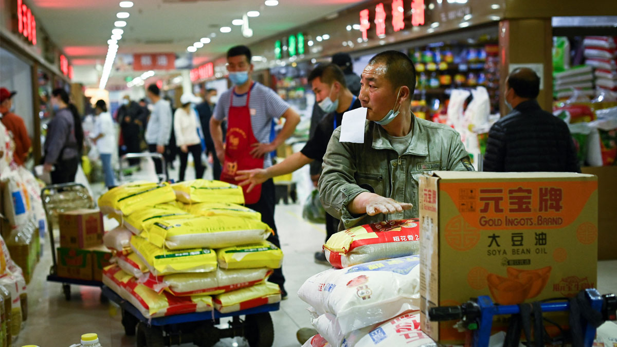 Las importaciones chinas caen en marzo por primera vez desde 2020