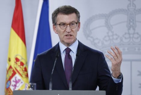 El PP de Feijóo ganaría las generales pero necesitaría a Vox, según un sondeo