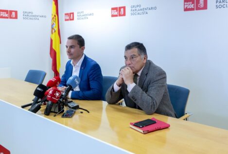El padre de Lobato exige a Ayuso disculpas por vincularlo con el caso de las mascarillas