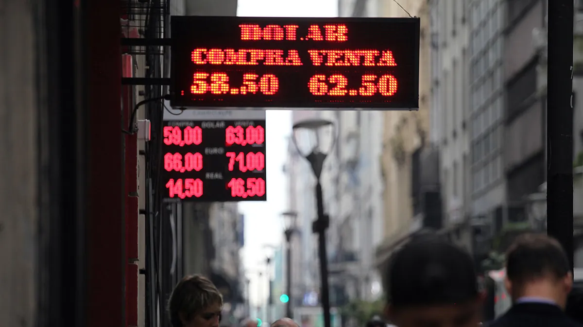 Argentina: la experiencia de tocar dinero