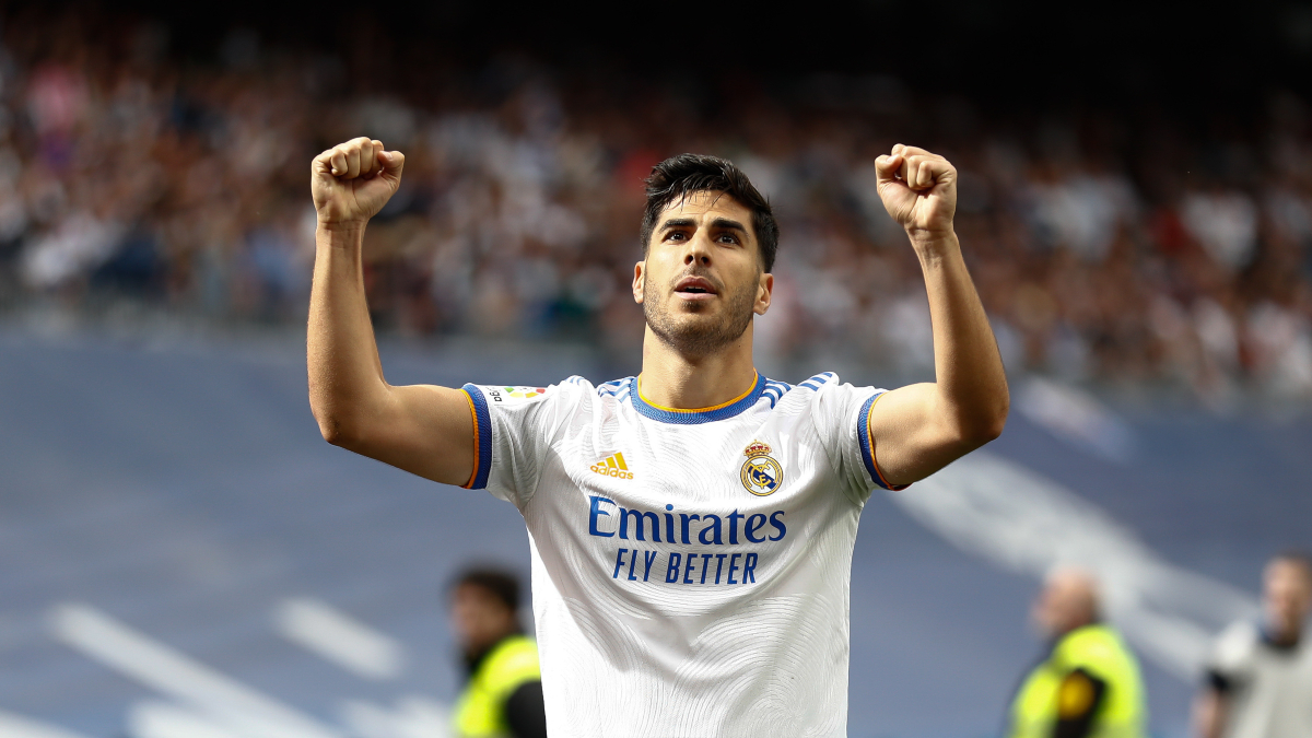 El Real Madrid gana su 35º título de Liga tras golear al Espanyol (4-0)