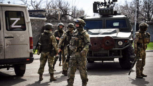 Las fuerzas ucranianas admiten que Rusia prácticamente controla ya la ciudad de Limán