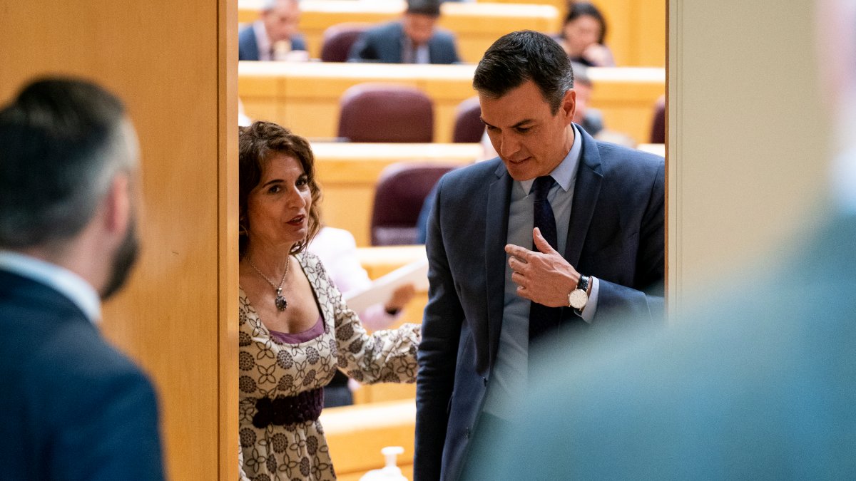 El Gobierno aprobará el techo de gasto en julio para los «últimos presupuestos de la legislatura»
