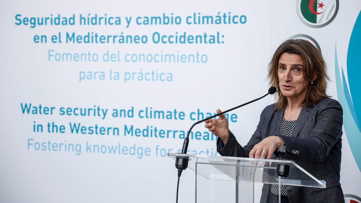 Ribera espera una subida «moderada» del precio del gas por parte de Argelia