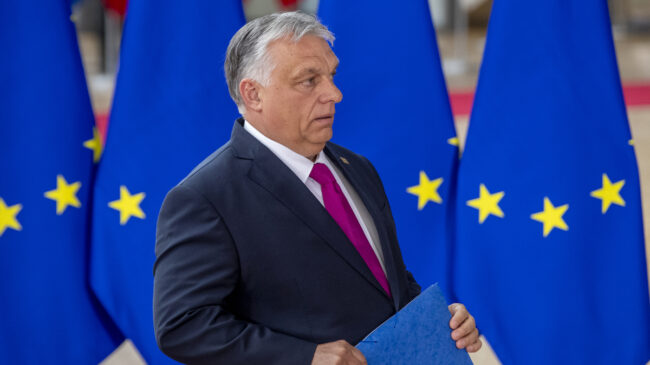 Europa prohibirá el petróleo ruso en dos fases para sortear el veto húngaro