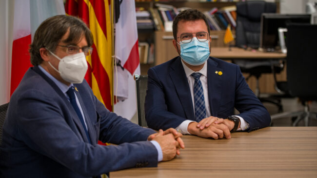 Aragonès se reunirá con Puigdemont en Bruselas en plena crisis de Pegasus