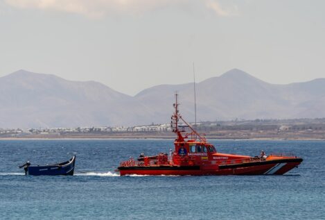 Cinco pateras con 160 inmigrantes llegan a Canarias en menos de 24 horas