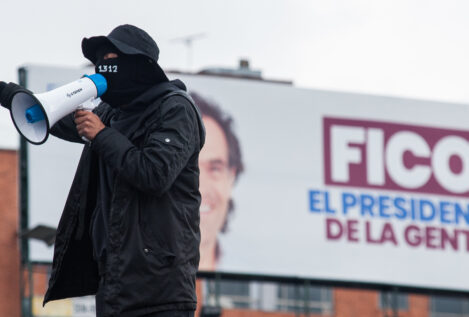 Las acusaciones de espionaje entran de lleno en la campaña electoral de Colombia