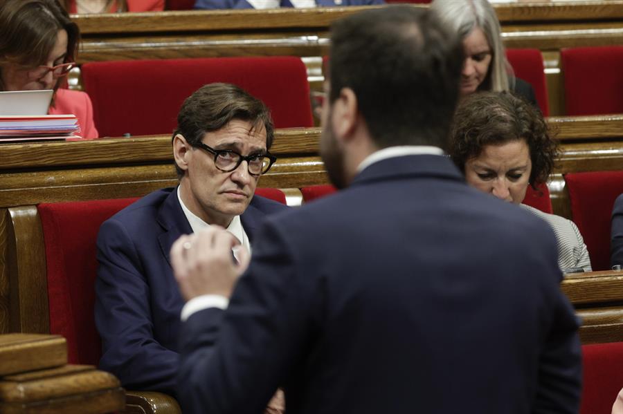 El PSC ganaría las elecciones catalanas y el independentismo perdería seis escaños, según un sondeo