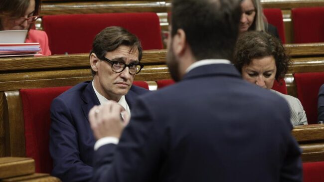 El PSC ganaría las elecciones catalanas y el independentismo perdería seis escaños, según un sondeo