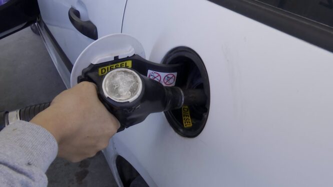 El precio de la gasolina se desboca y vuelve a marcar un nuevo récord