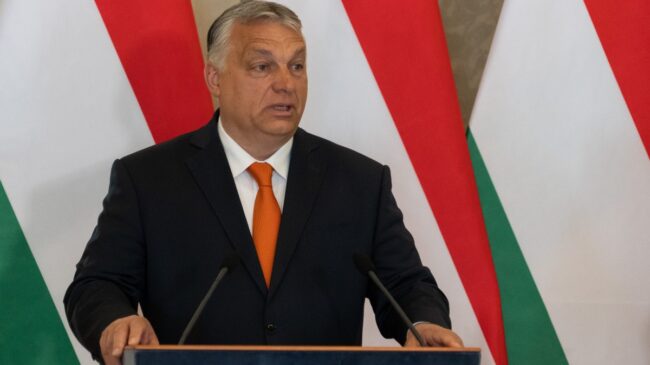 ¿Por qué está Hungría en estado de emergencia?