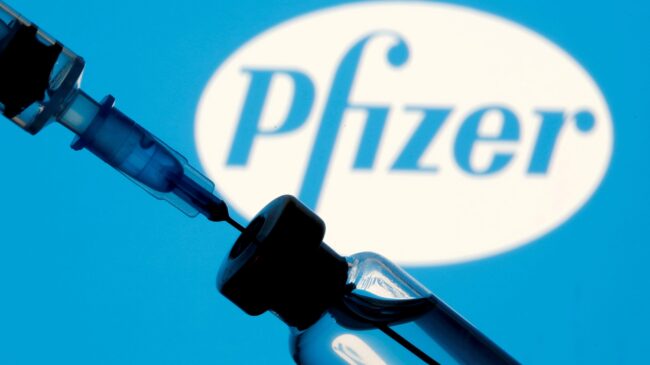 Pfizer dispara sus beneficios: ganó un 61% más gracias a su vacuna contra el covid-19