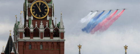 Rusia sobrevive a las sanciones occidentales: el rublo, en máximos frente al dólar desde 2018