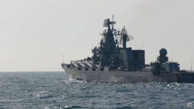 Rusia bloquea el comercio marítimo ucraniano y ataca la cadena mundial de suministros, según 'The Washington Post'