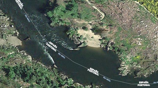 Muere un hombre en una playa fluvial del río Miño y buscan a su hijo menor desaparecido