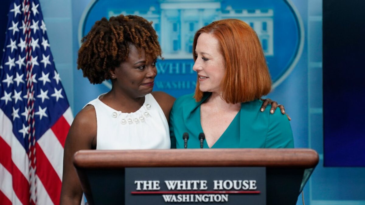 Relevo en la portavocía de la Casa Blanca: Jen Psaki da paso a Karine Jean-Pierre