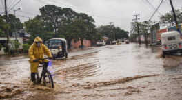 (VÍDEO) El huracán Agatha aterriza en México con lluvias extremas y fuertes rachas de viento