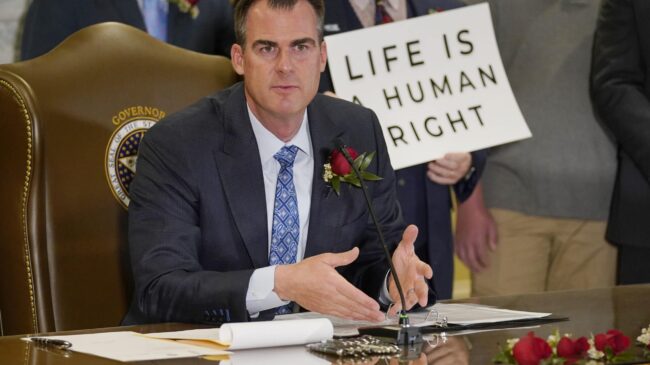 Oklahoma aprueba una ley para prohibir el aborto desde la fecundación