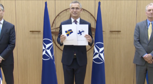 La OTAN recibe la solicitud de adhesión de Suecia y Finlandia