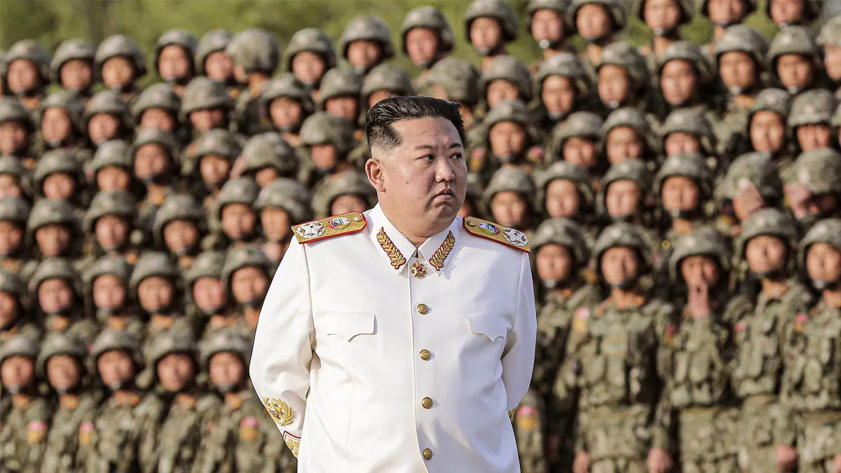 Kim Jong Un anuncia el primer caso de covid-19 en Corea del Norte y ordena el confinamiento