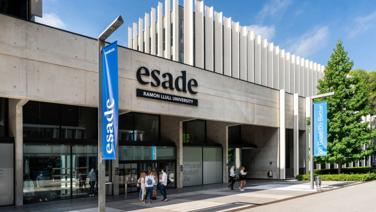 IESE y ESADE, entre las diez mejores escuelas de negocios del mundo, según el ‘Financial Times’