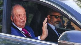 Juan Carlos I expone la posibilidad de volver a residir en España durante una reunión familiar de once horas en Zarzuela