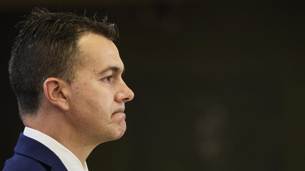 Cuenta atrás para los cambios del PSOE: Héctor Gómez «sale y no es el único»