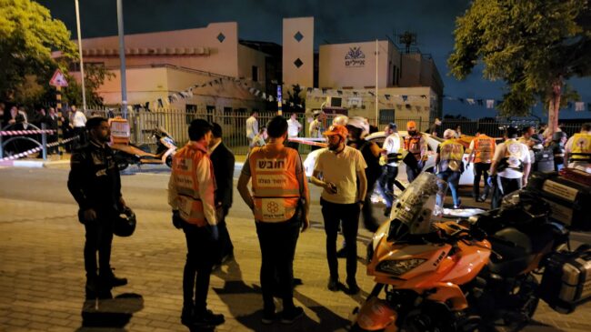 Al menos tres muertos y varios heridos en un nuevo ataque en Israel