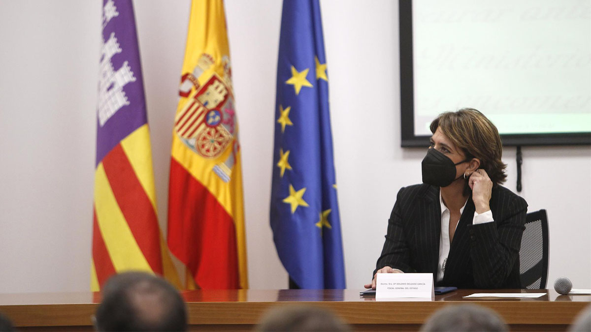 La Asociación de Fiscales arrasa en las elecciones al órgano que asesora a Delgado