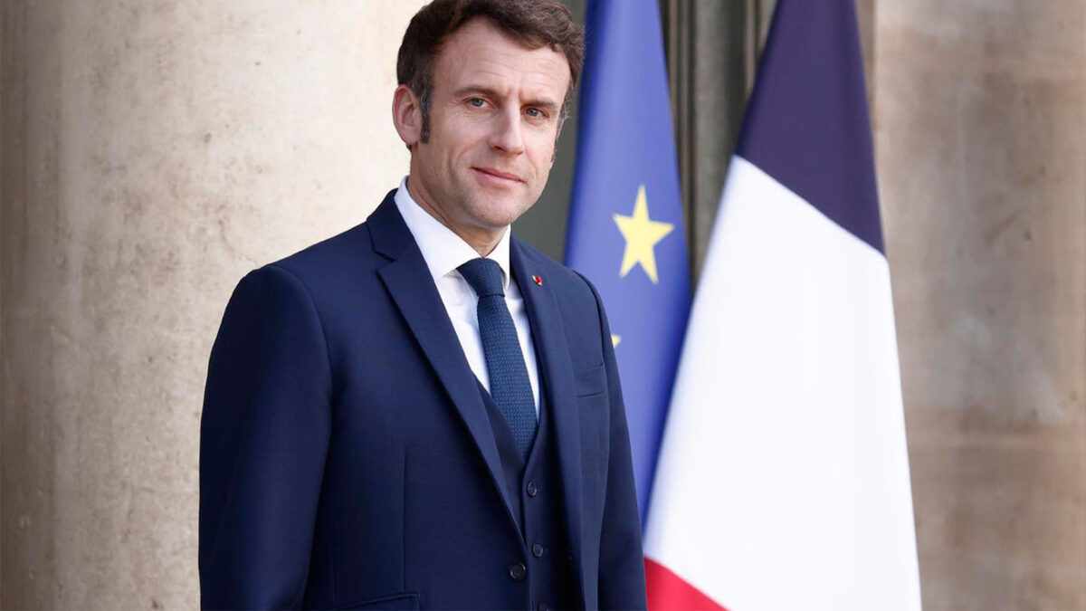 Macron presenta a su nuevo equipo: un Ejecutivo que combina «renovación y continuidad»