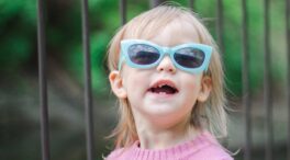 ¿Deben usar los niños gafas de sol?