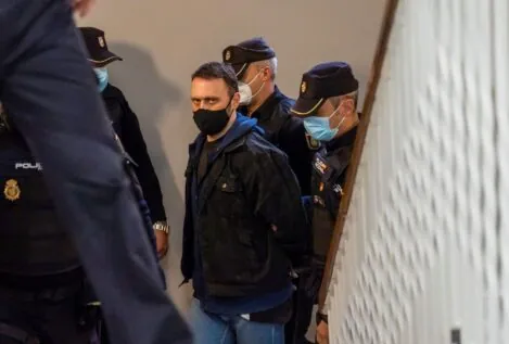 Pánico en la prisión de Pontevedra con Igor el Ruso: «Sus traslados merman la seguridad»
