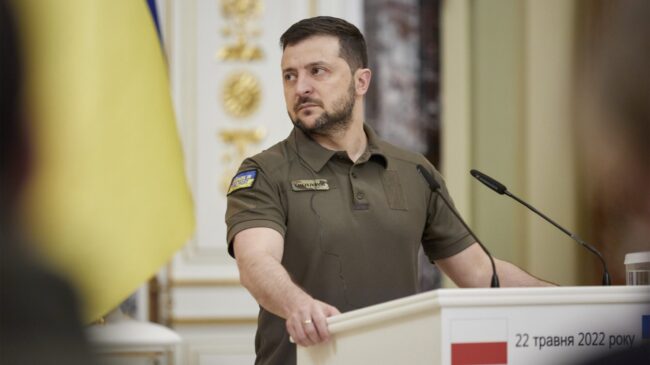 Zelenski rechaza ceder territorios ucranianos a Rusia para poner fin a la guerra