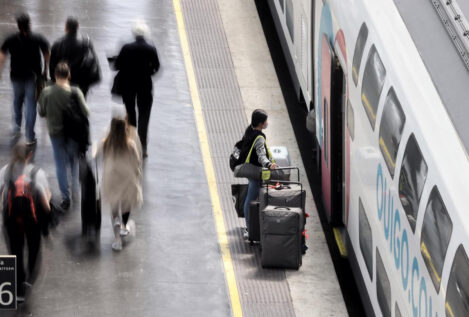 Adif sigue trabajando para reparar el tramo afectado en la línea de alta velocidad Madrid-Barcelona