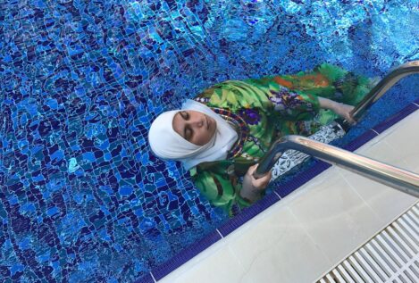 Francia prohíbe definitivamente el burkini en las piscinas de Grenoble por motivos de higiene